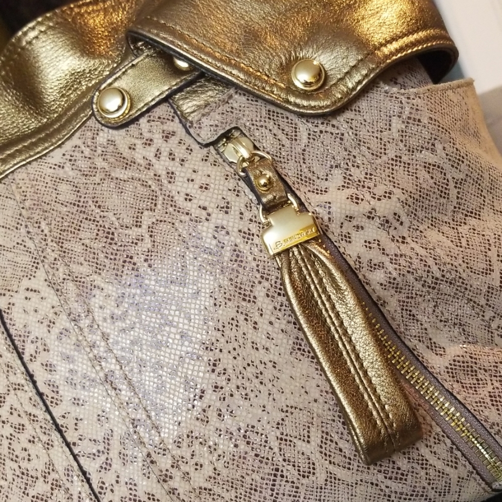 B Makowsky Snake Embossed Lthr Bag - image 2